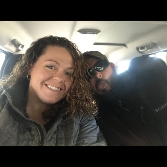 Meet your Posher, Mallori - Picture 1 of 1